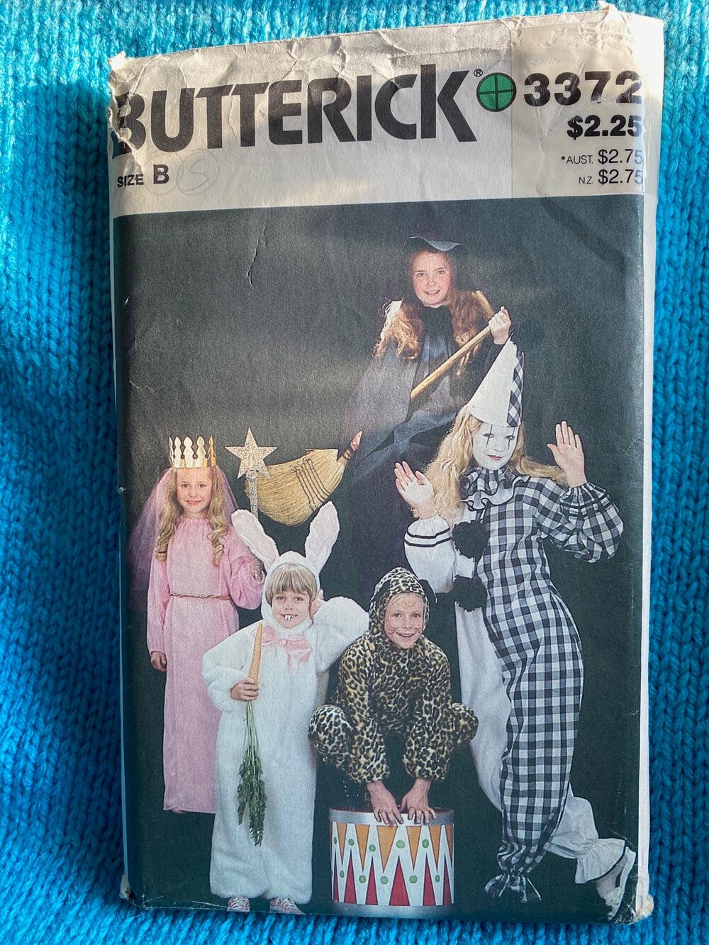 Butterick Sewing pattern 3372 clown bunny witch costume sz S